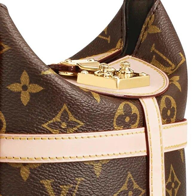 Louis Vuitton Duffle Bag - Image 4