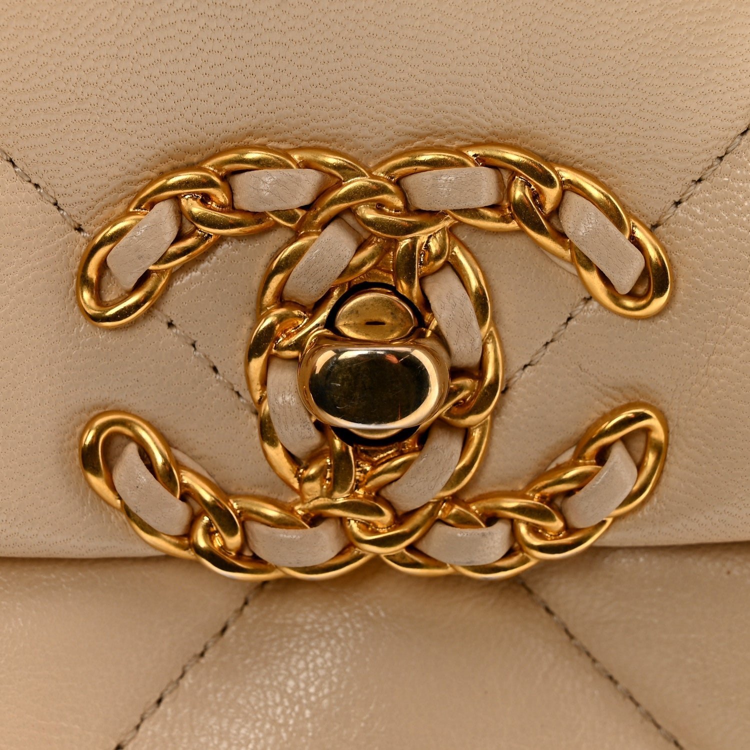 Goatskin Quilted Medium Chanel 19 Flap Beige - Image 12
