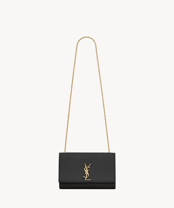 Kate Medium In Grain De Poudre Embossed Leather