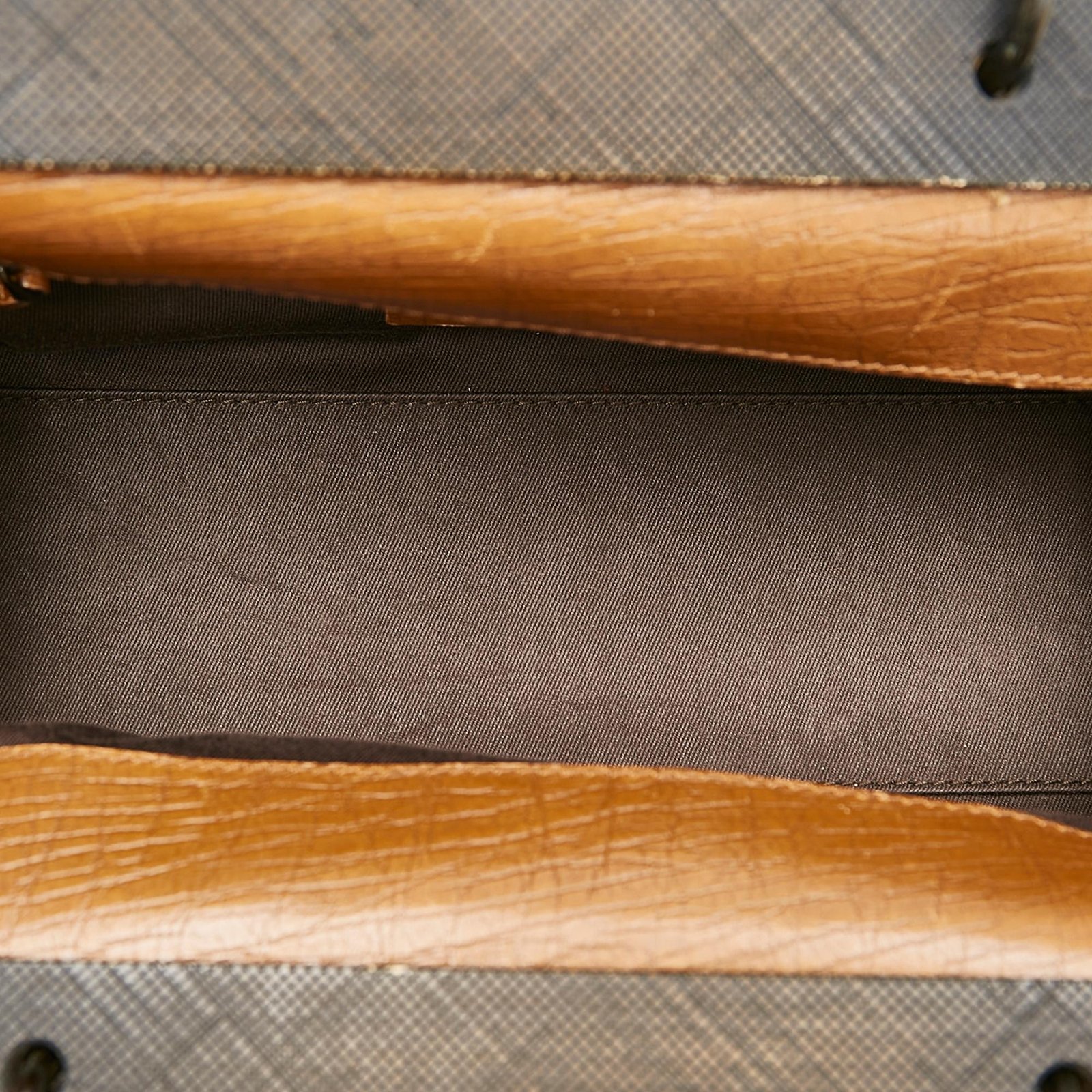 Gucci GG Canvas Handbag - Image 6