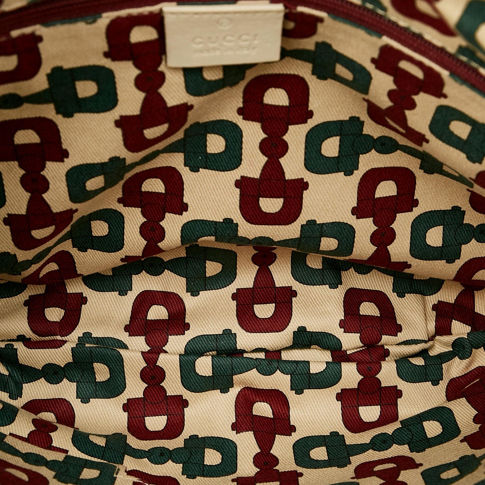 Gucci Guccissima Abbey D-Ring Crossbody Bag - Image 6