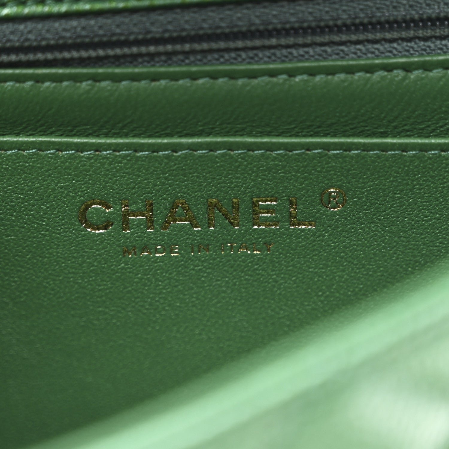 Metallic Caviar Quilted Mini Rectangular Flap Green - Image 6