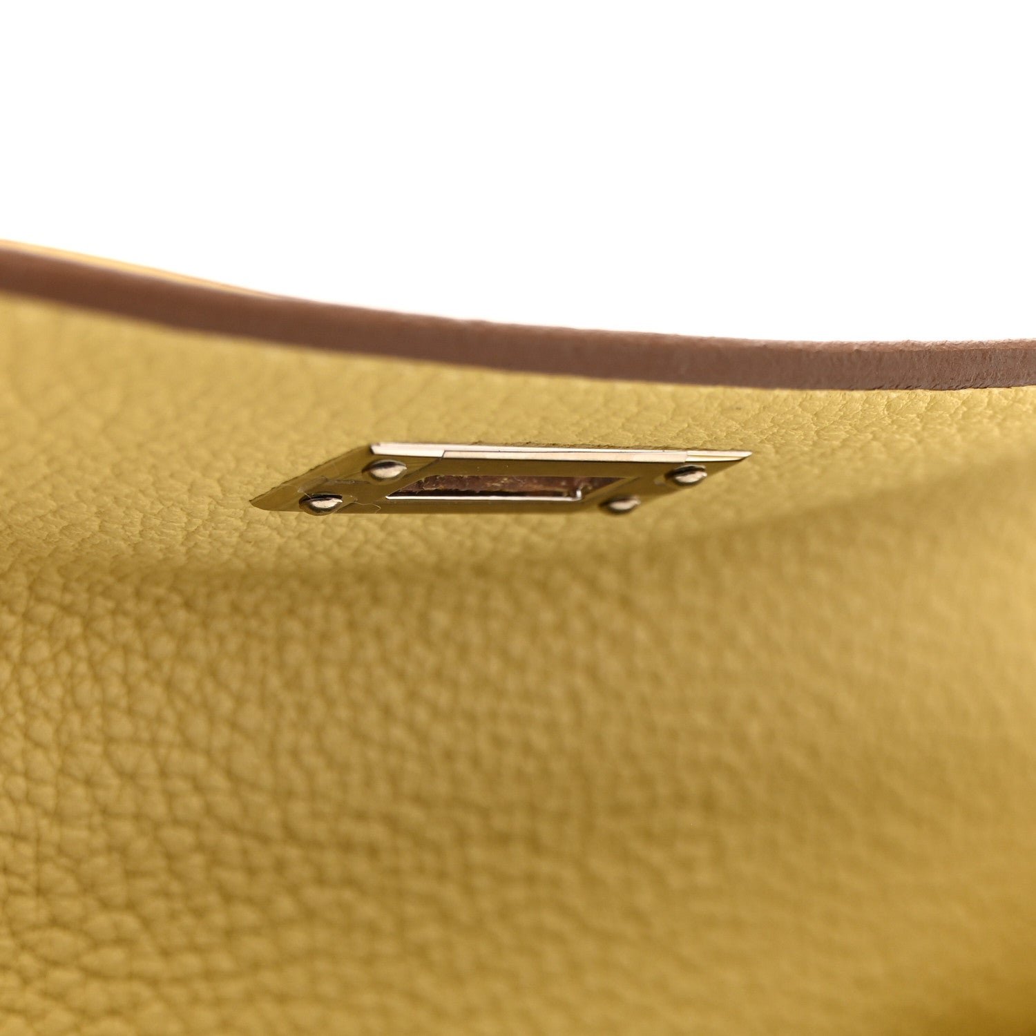 Togo Kelly Retourne 25 Jaune Poussin - Image 6