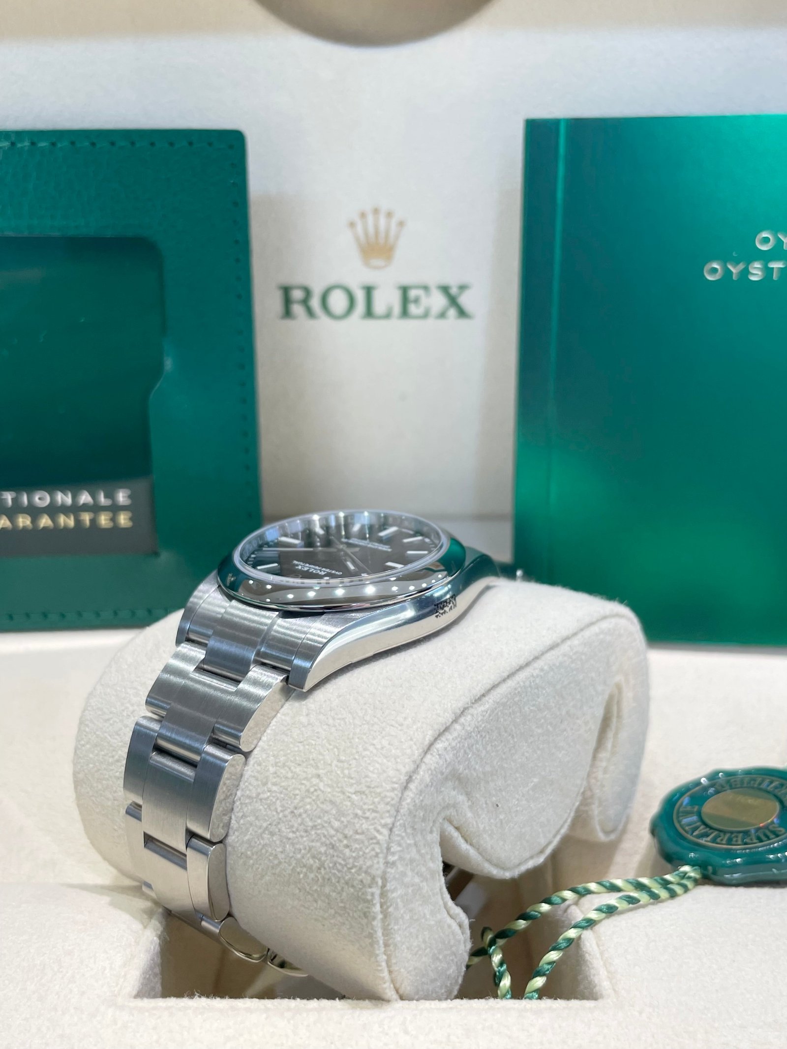 2023 Rolex Oyster Perpetual 34 124200 - Image 5