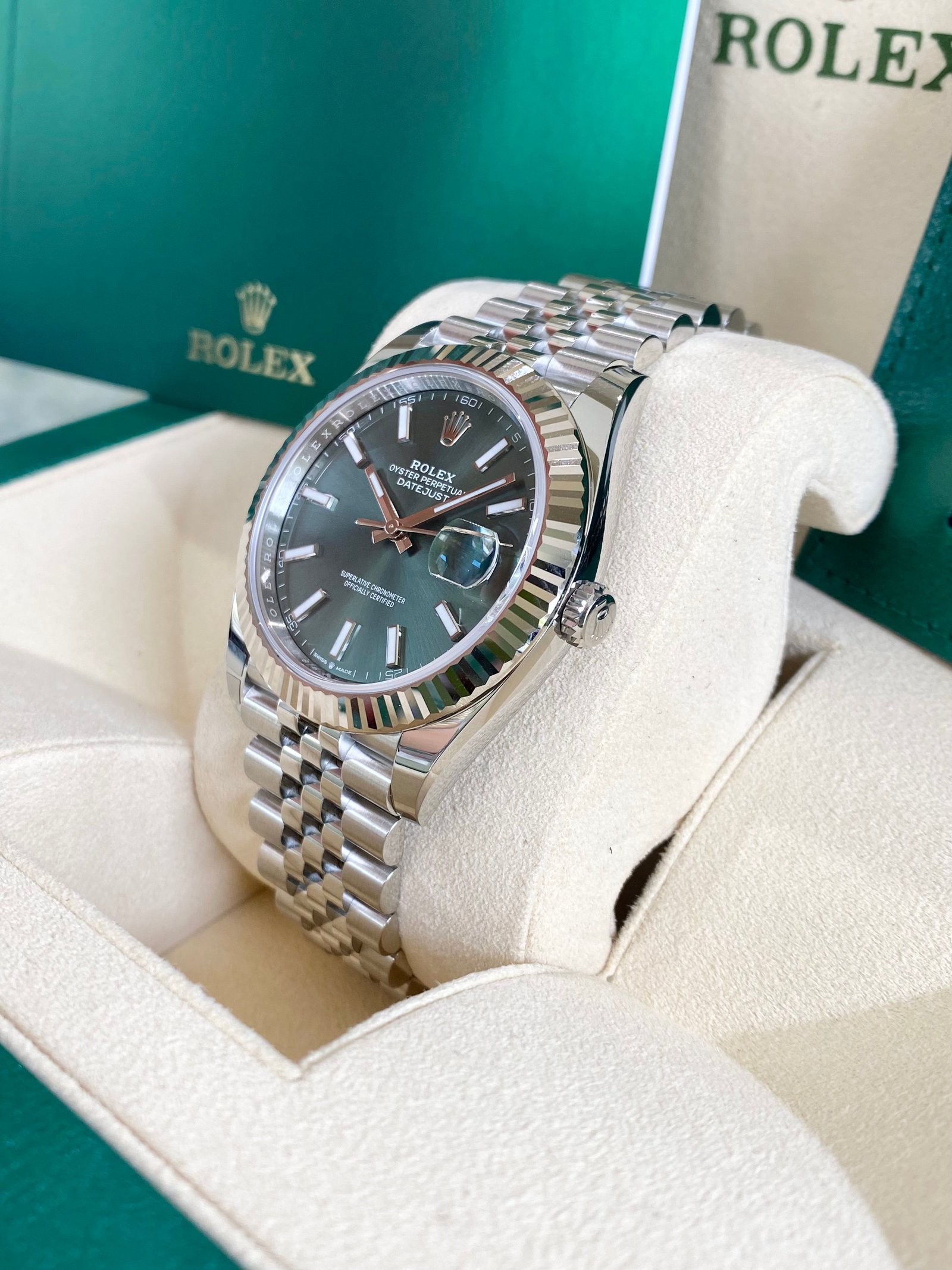 2022 Rolex Datejust 41 126334 - Image 4