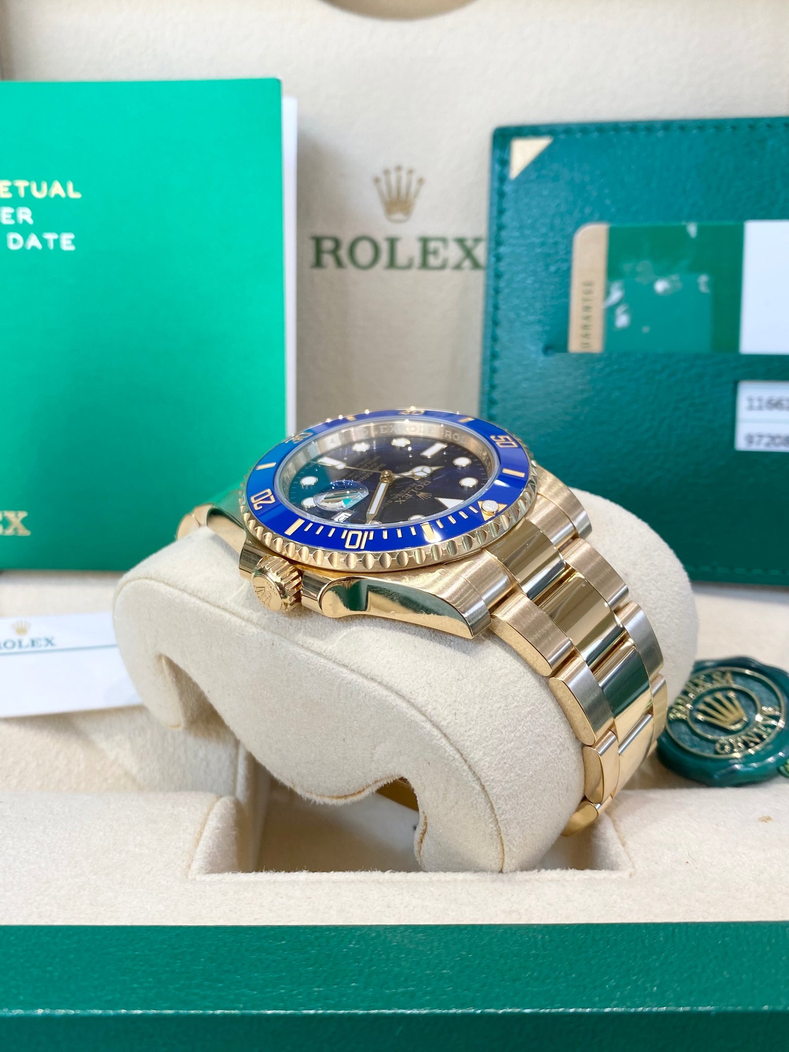 2018 Rolex Submariner 116618LB - Image 8