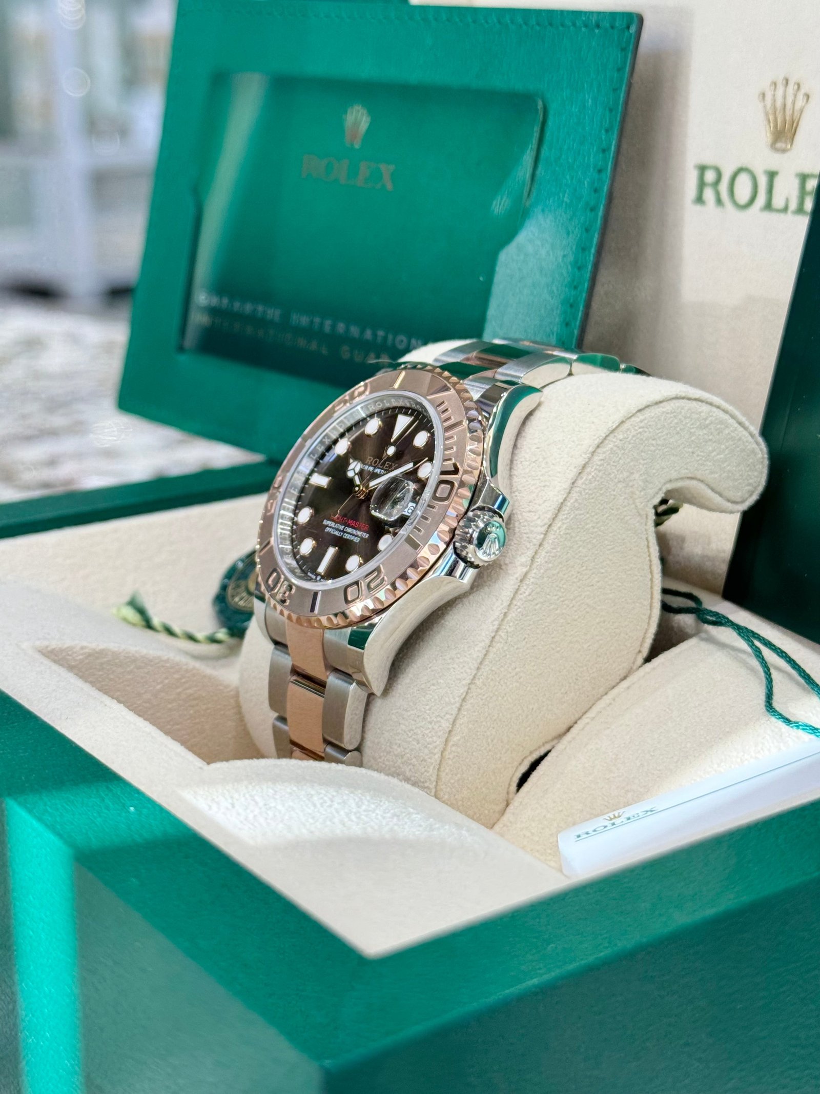 2023 Rolex Yacht-Master 40 126621 - Image 4