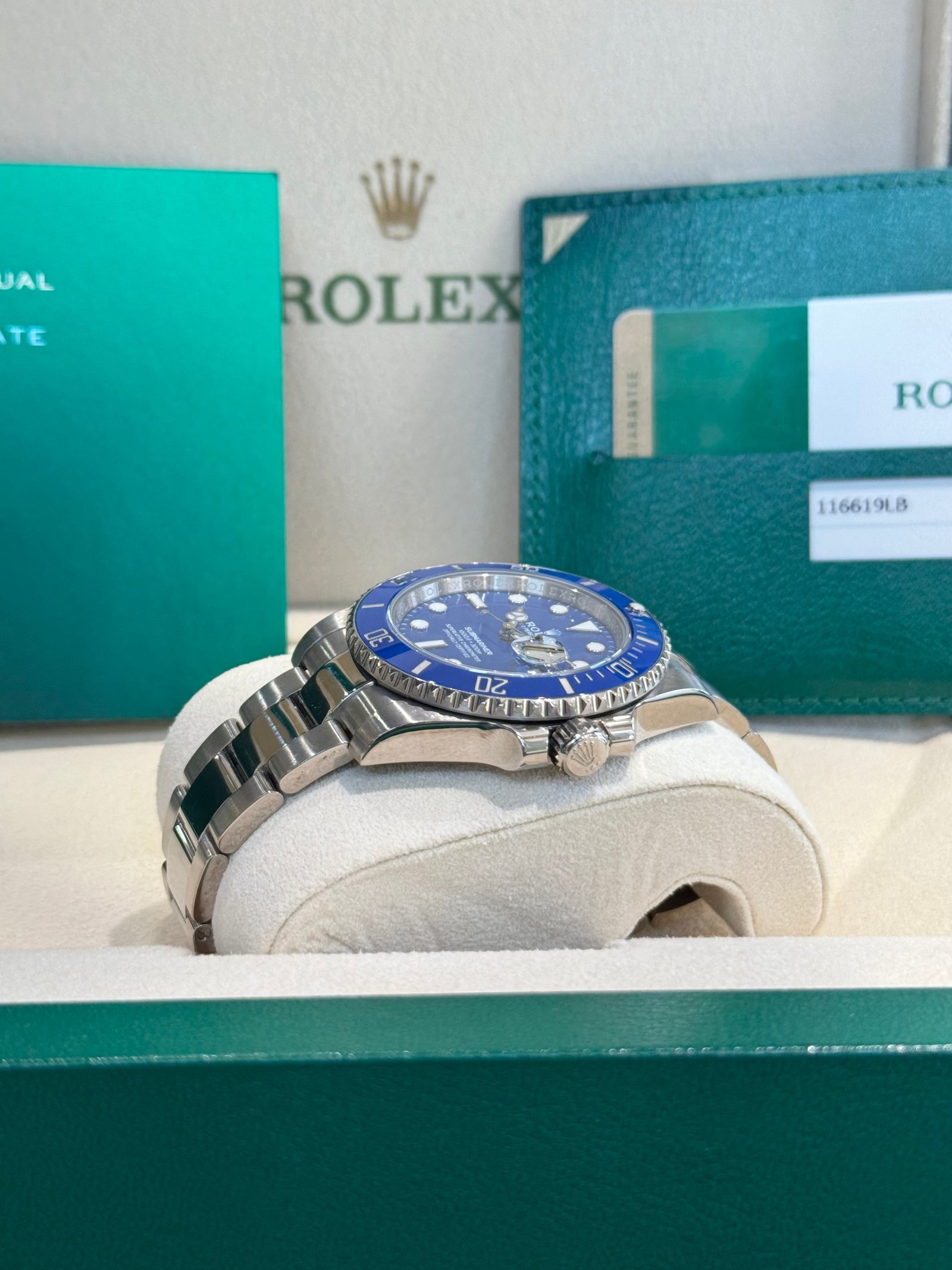 2018 Rolex Submariner 116619LB - Image 4