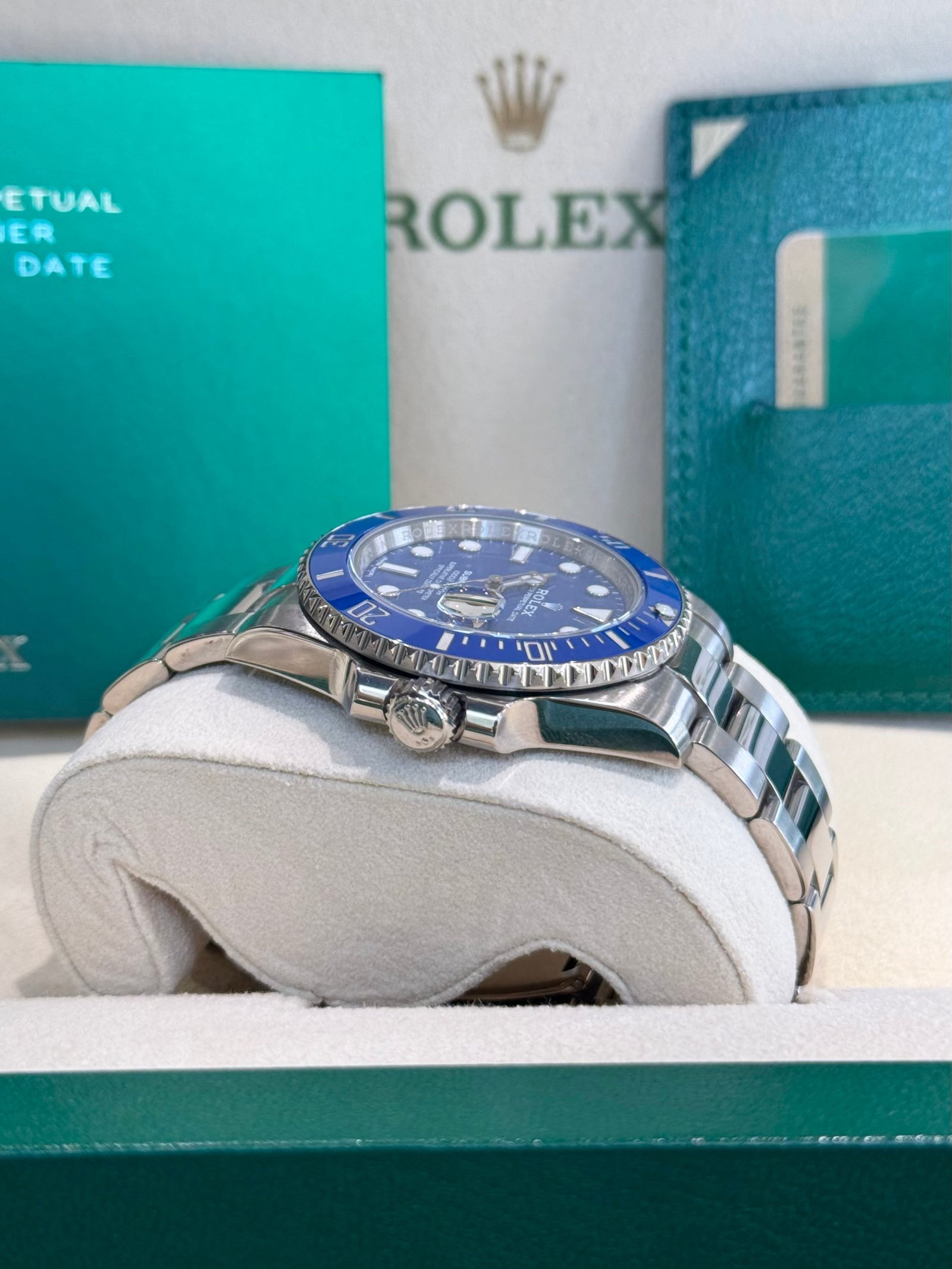 2018 Rolex Submariner 116619LB - Image 5